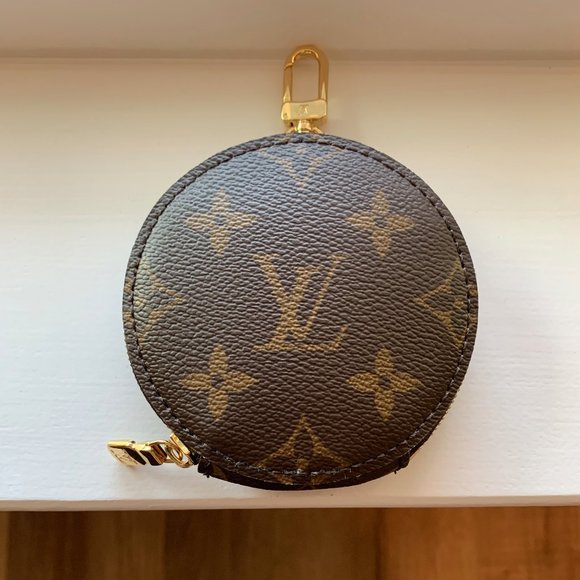 Louis Vuitton Handbags - Louis Vuitton Coin Purse